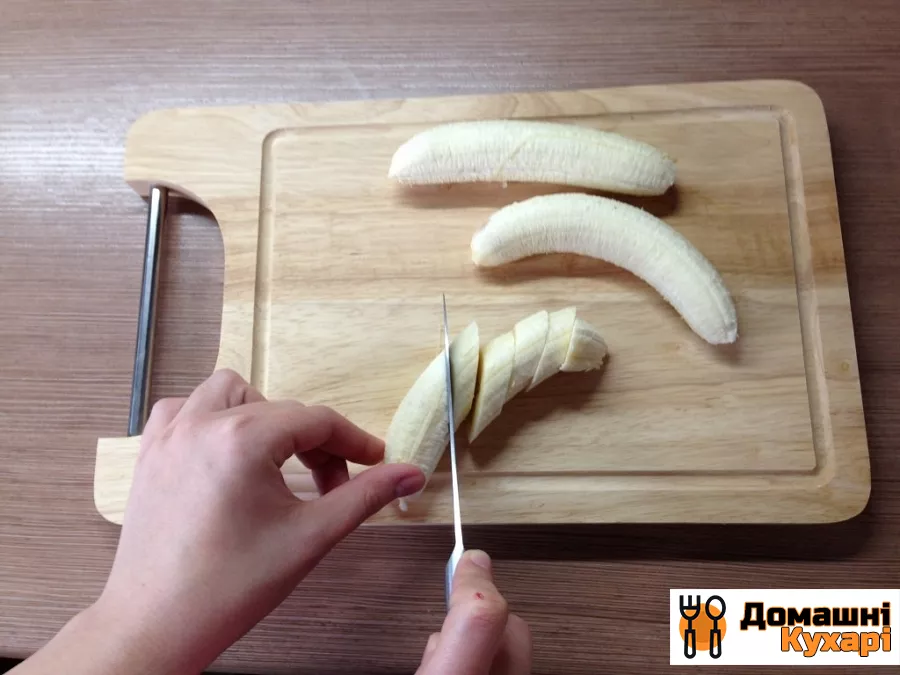 банани смажені - фото крок 4