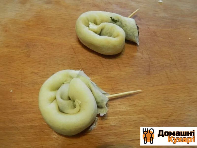 Млинцеві равлики з грибами - фото крок 13