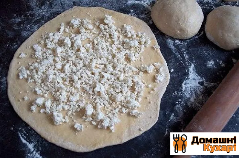 Болгарський пиріг з сиром - фото крок 1