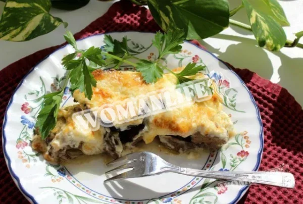 Запіканка з баклажанами і печінкою