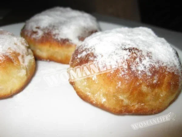 Листкові пончики з молочними беньє