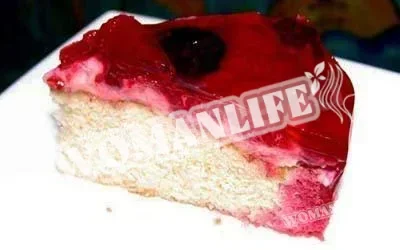 Тірольський ягідний пиріг