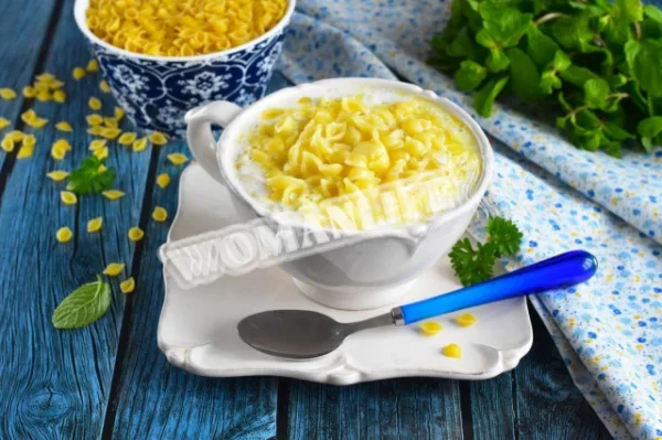 Молочний суп з макаронами на молоці