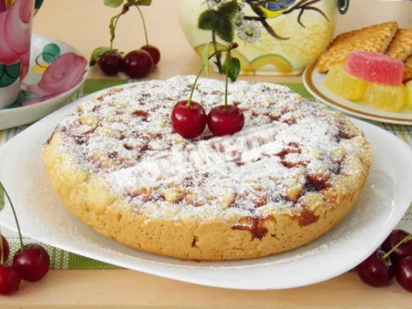 Пиріг з варенням в мультиварці