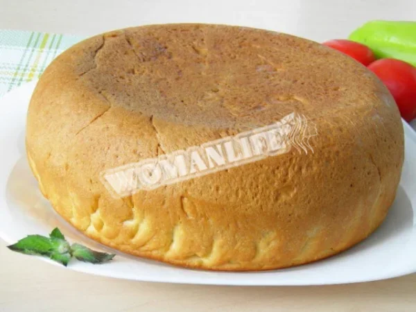 М'ясний пиріг в мультиварці