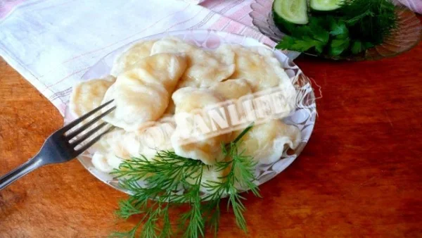 Вареники дріжджові