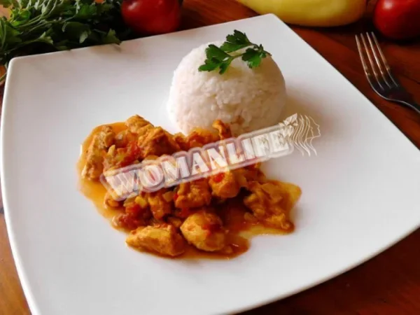 Куряче філе з каррі та овочами