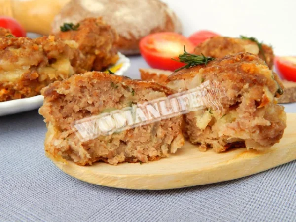М'ясні зрази з сиром