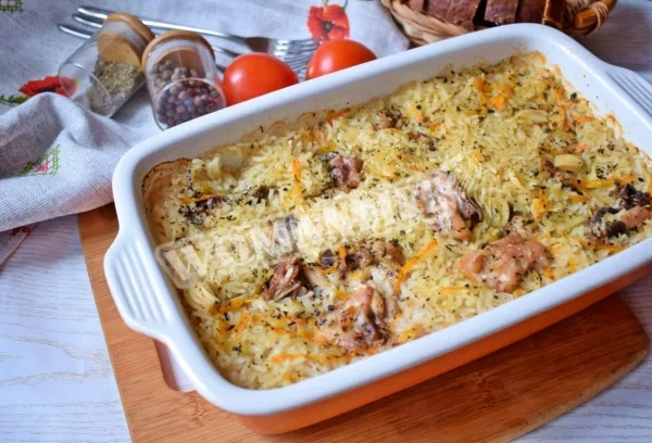 Плов в духовці з куркою