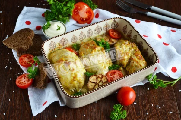 Курячі грудки в духовці з майонезом