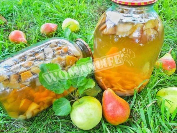 Компот з яблук і груш на зиму