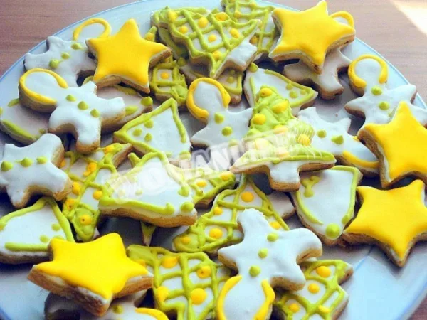 Новорічне печиво з фігурками