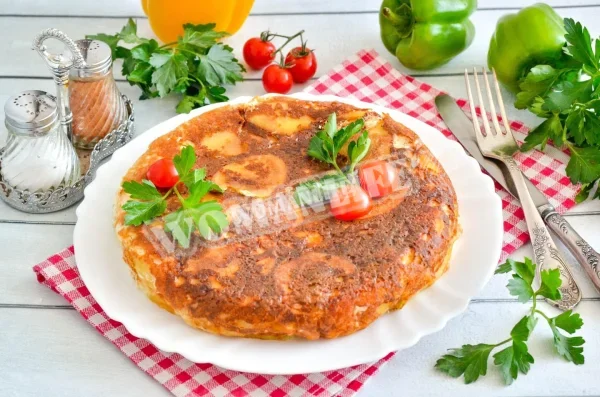 Картопляна запіканка в мультиварці