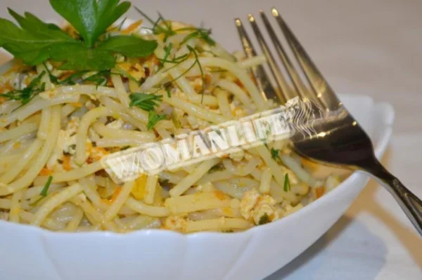 Спагетті з курячим фаршем
