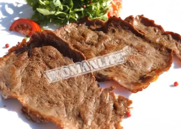 Лангет з яловичини, смажений на сковороді