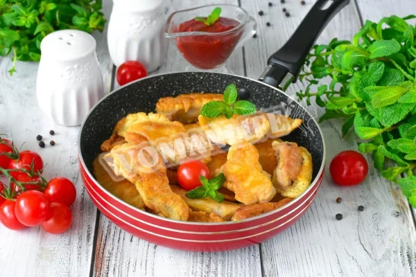 Молоко в клярі на сковороді