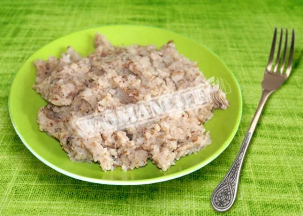 Каша гречана з манною крупою