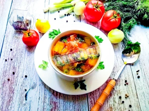 Суп з кабачків і курки
