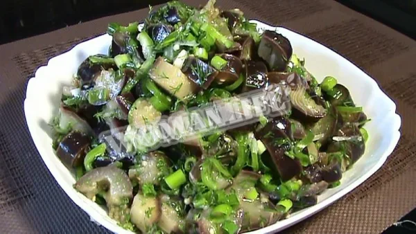 Баклажани кубиками, як гриби