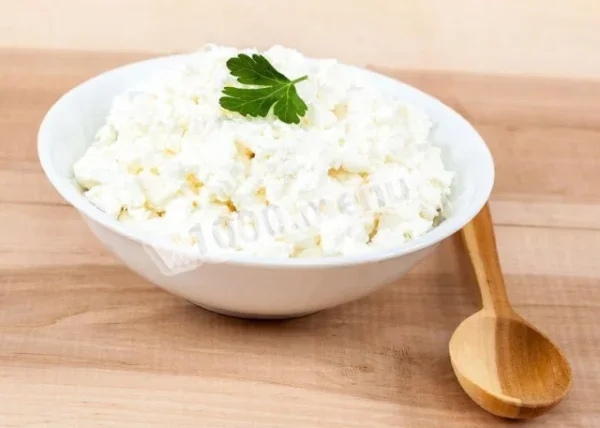 Домашній сир з козячого молока