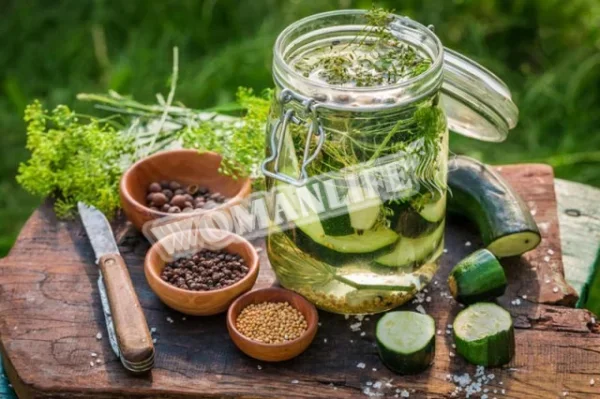 Кабачки з горілкою кружечками