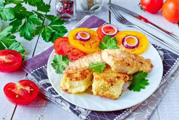 Морська мова в клярі на сковороді