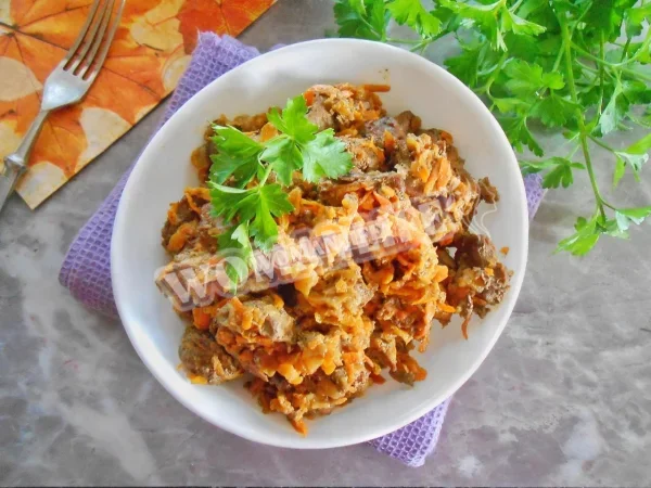 Яловича печінка на пару