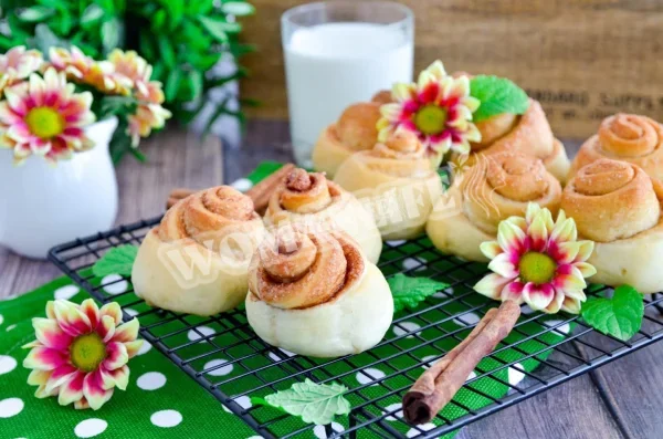 Булочки з корицею без молочних продуктів