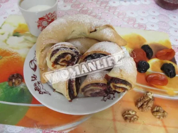 Печиво Куфлики з несолодкого тіста на сметані