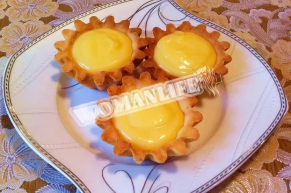 Корзинки з пісочного тіста з лимонним кремом