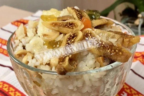 Кутя з рисом та інжиром