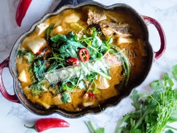Dongtae-Jjigae - лимонелла, тушкована з сиром тофу по-корейськи