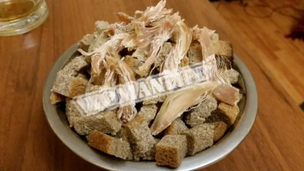 Домашні сухарики з часником