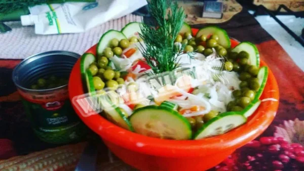 Легкий літній салат