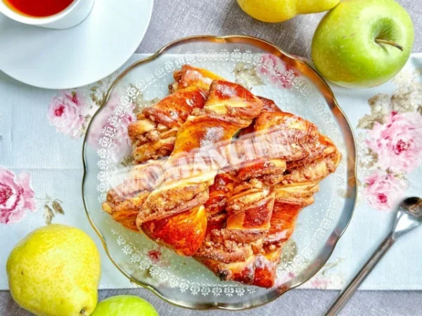 Булочки з горіхами та корицею