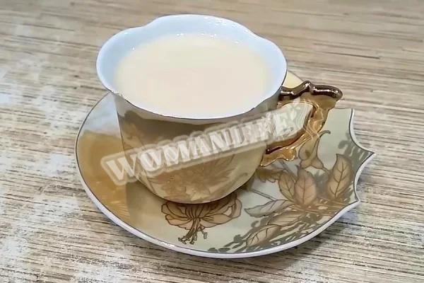 Пряжене молоко на плиті