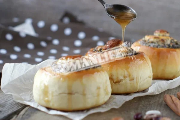 Булочки Сінабон з маком