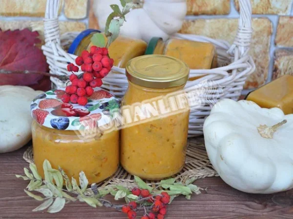 Ікра кабачкова з петрушкою і коренем селери на зиму