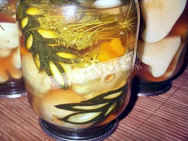 Кабачки і патисони на зиму
