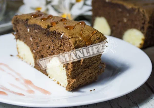 Шоколадний торт з сирними кульками