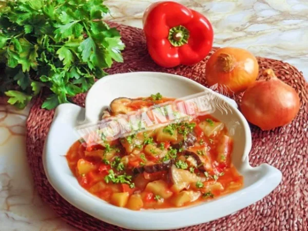 Овочеве рагу з баклажанами на зиму