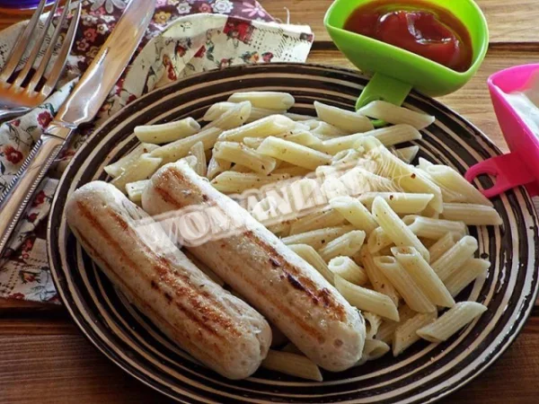 Домашні ковбаски з індички