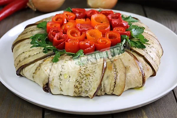 Дикий рис з куркою, баклажанами та болгарським перцем