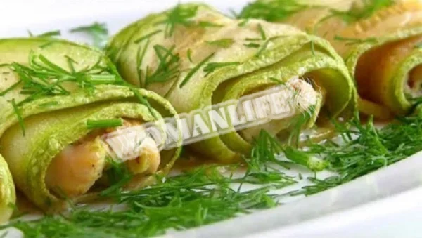 Рулетики з кабачків з куркою