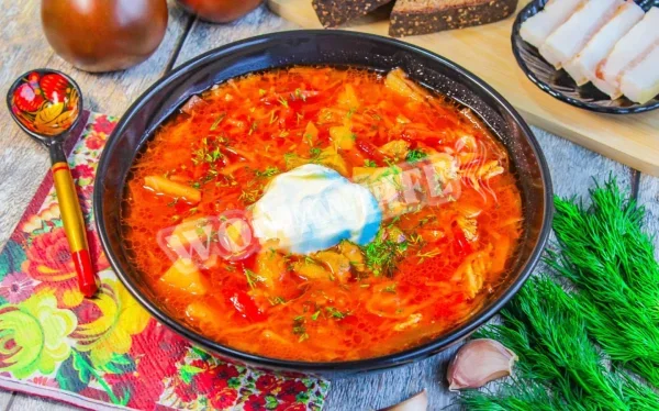 Класичний борщ зі свининою
