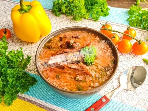 Яловичий суп харчо з рисом