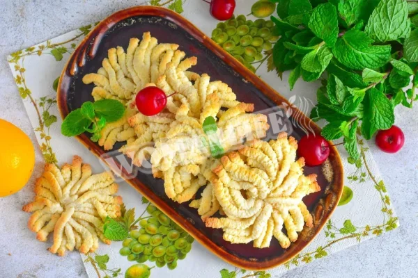 Печиво Мімоза через м'ясорубку
