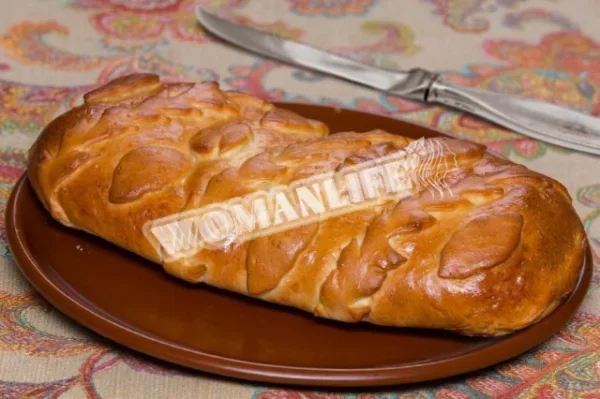 Кулеб'яка з картоплею