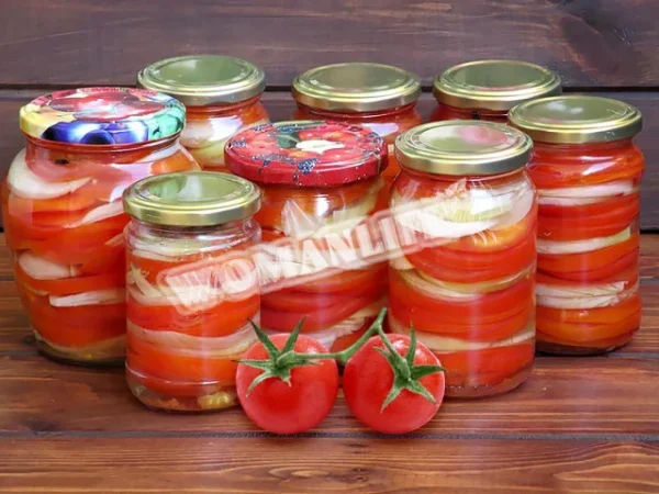Салат з помідорів шарами на зиму