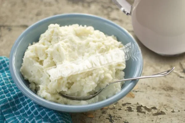 Сир з кислого кефіру
